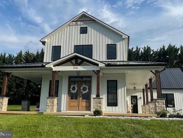 House for sale in Glenville