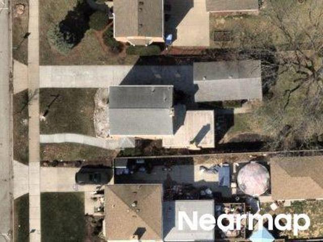 House for sale in Des Plaines, Illinois