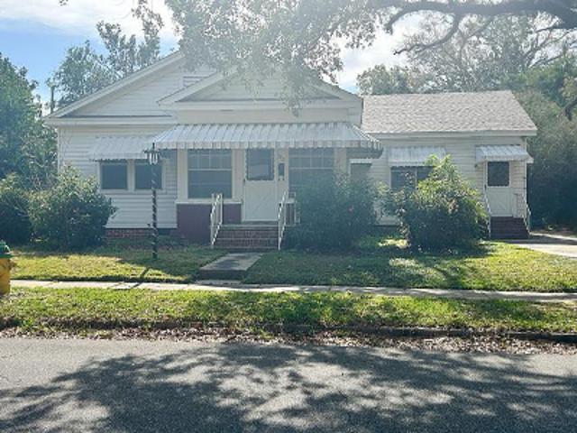 House for sale in Chickasaw, Alabama
