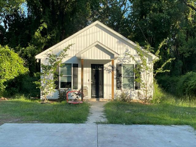 House for sale in Darlington, South Carolina