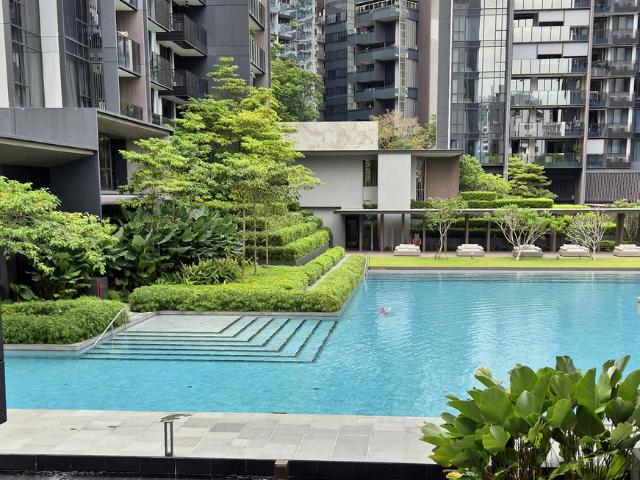 Condominium for rent in Holland