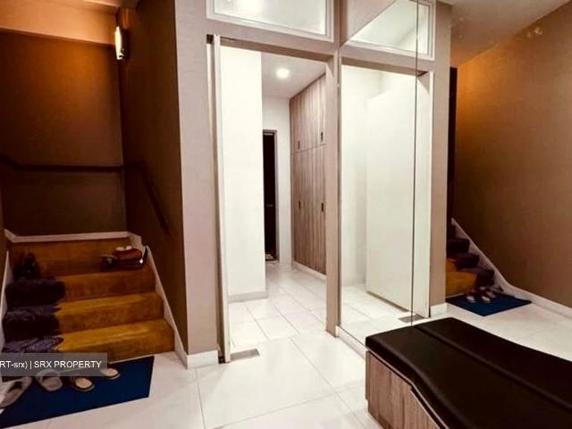 Condominium for sale in Holland