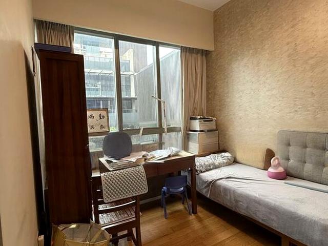 Condominium for sale in Holland