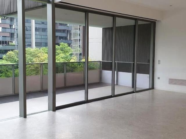 Condominium for rent in Holland