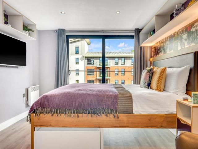 Apartment for rent in Hyde Park, Leeds