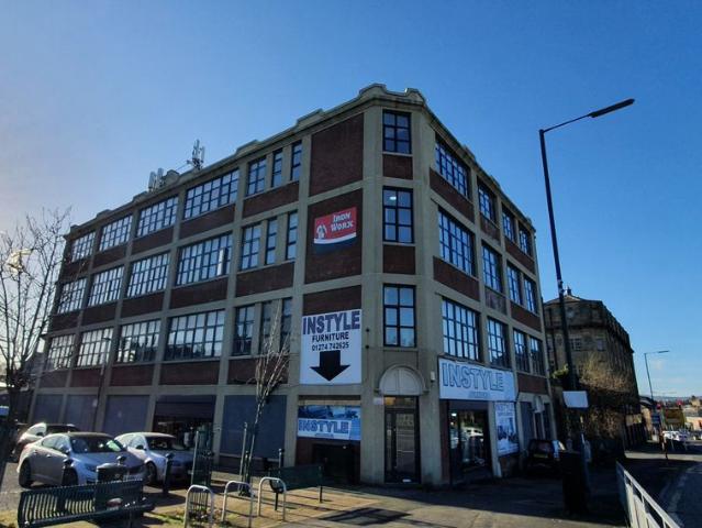 Studio for rent in Little Germany, West Yorkshire