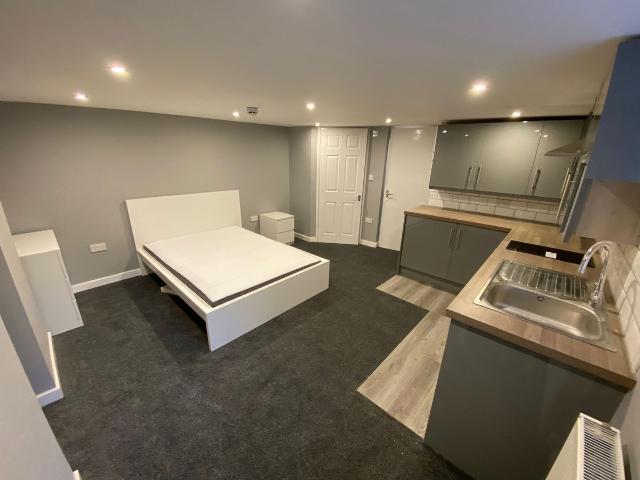 House for rent in Eastborough, Dewsbury