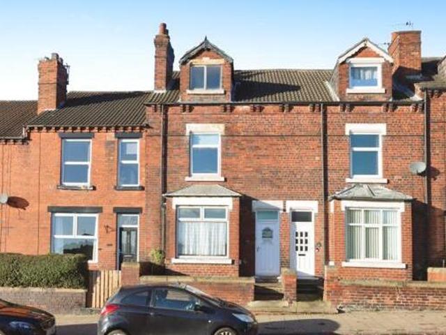 House for sale in West Yorkshire