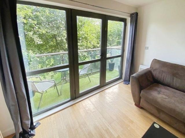Apartment for rent in Calderstones