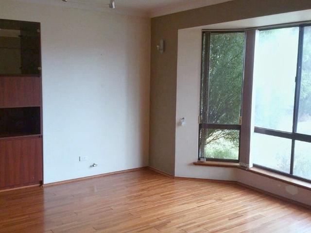 Room for rent in Leeming, City of Melville
