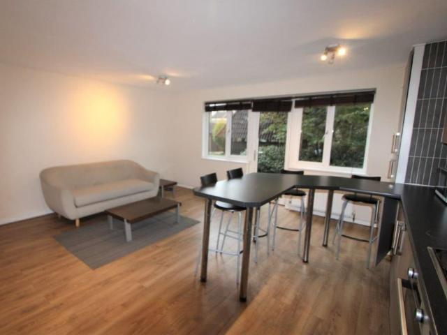 Apartment for rent in London Yard, Isle Of Dogs