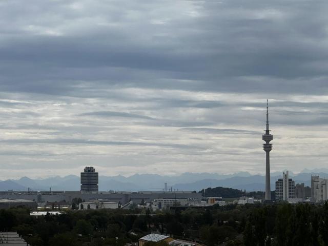 Wohnung kaufen in Feldmoching-Hasenbergl, München