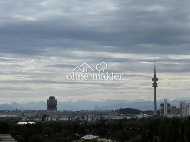 Apartment kaufen in Feldmoching-Hasenbergl, München