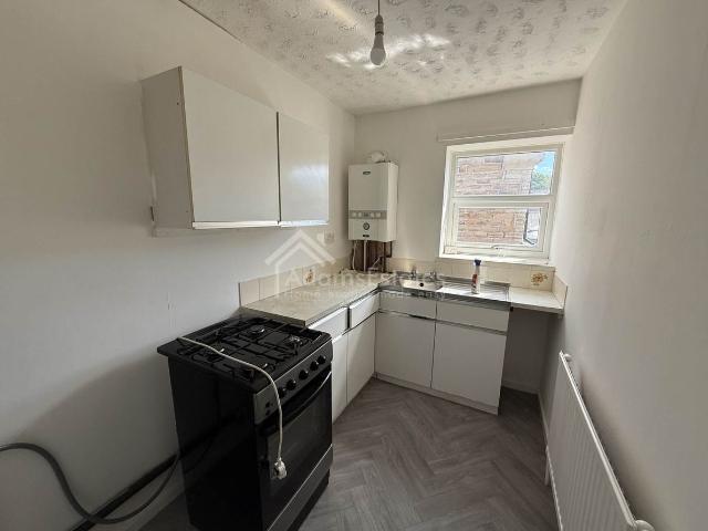 Apartment for rent in Overthorpe, West Yorkshire