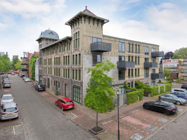 Woning te huur in Oranjewijk, Leeuwarden