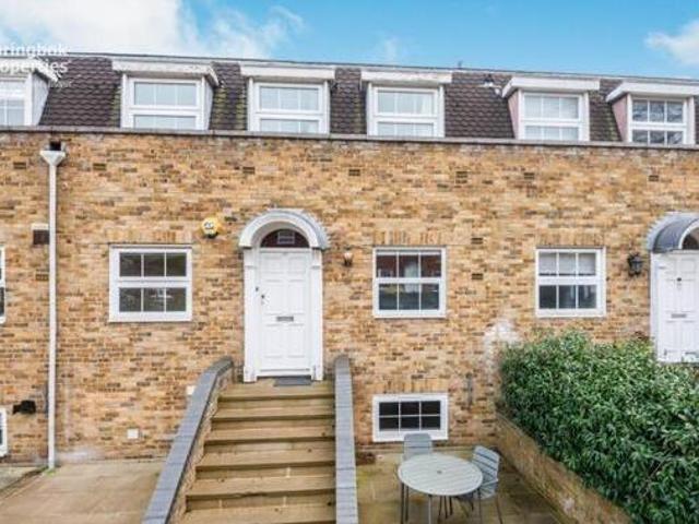 House for sale in Lyons, Greater London