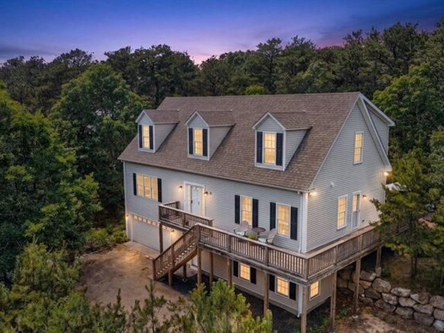 House for sale in North Truro, Massachusetts