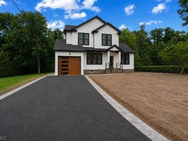 House for sale in Cedar Knolls, New Jersey