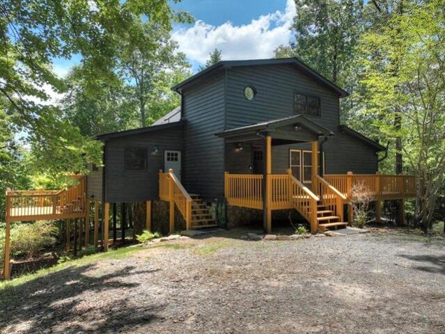 House for sale in Blue Ridge