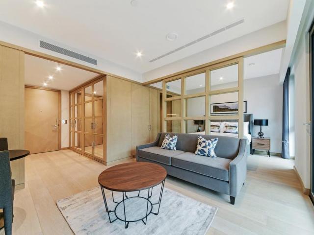 Apartment for rent in Nine Elms, Greater London