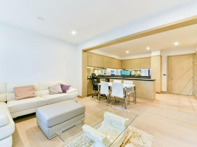 Apartment for rent in Nine Elms, Greater London