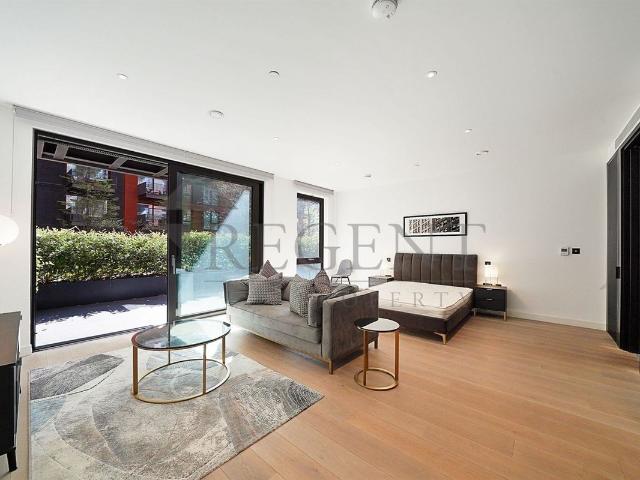 Studio for rent in Nine Elms, Greater London