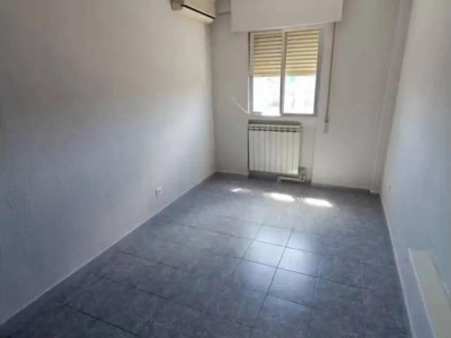 Apartamento en alquiler en Zarzaquemada, Leganés