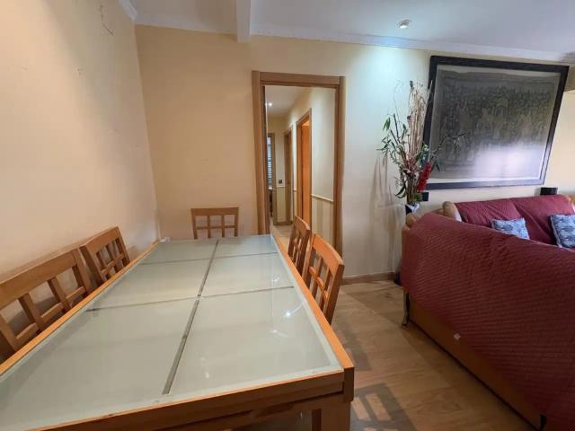 Apartamento en alquiler en Zarzaquemada, Leganés