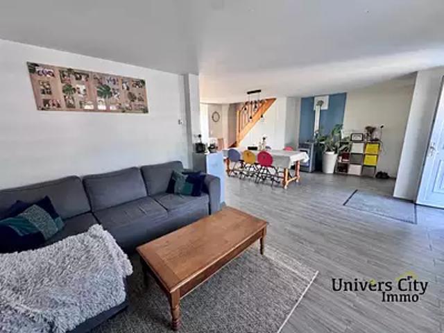 Maison vente à Nantes, Lège