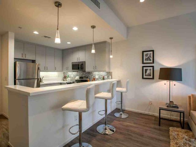 Apartment for rent in Glendale, California
