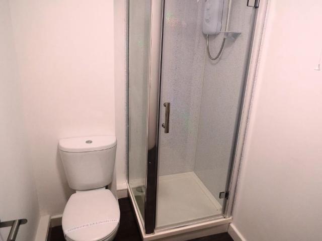 Studio for rent in West Midlands