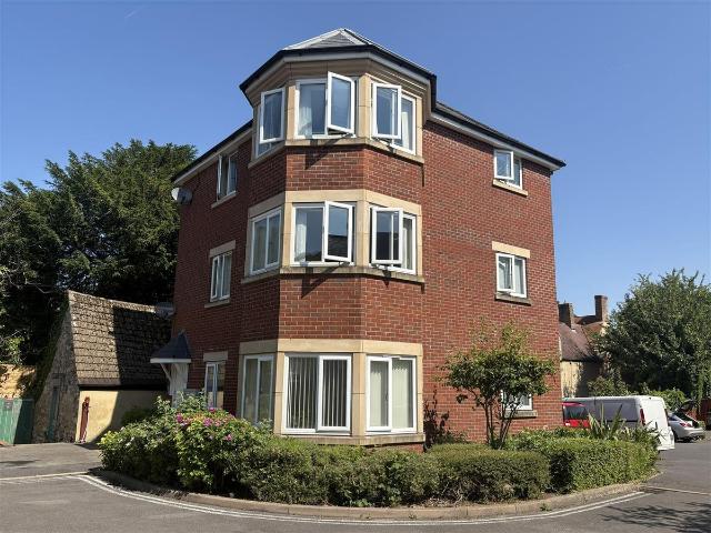 Apartment for rent in Dursley, School House