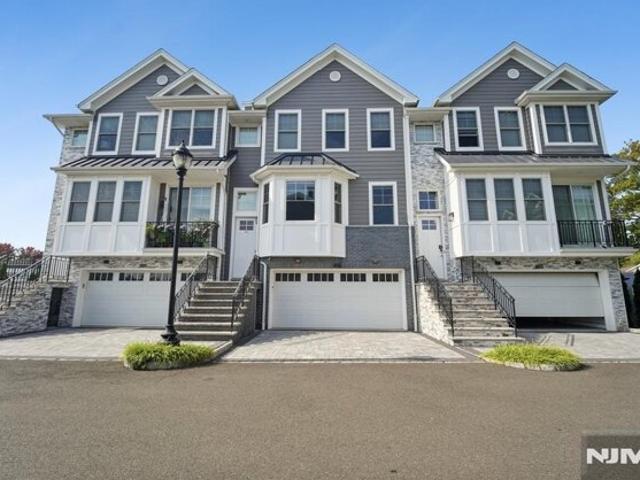 House for sale in Cresskill, Bergen County