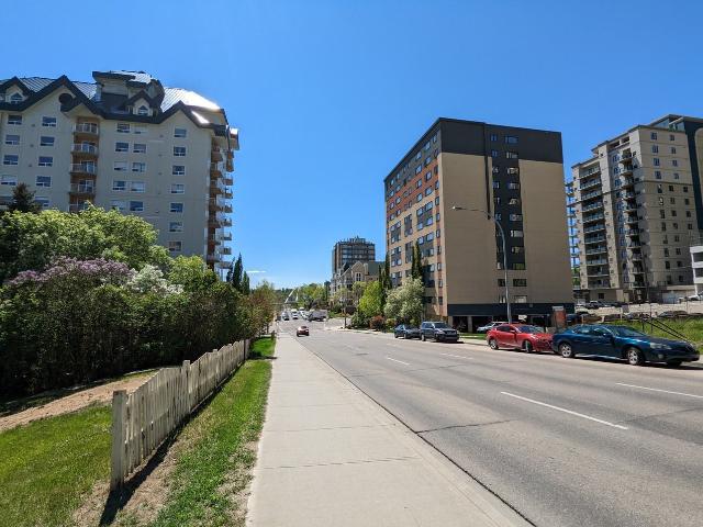 Apartment for rent in Wedgewood, Alberta