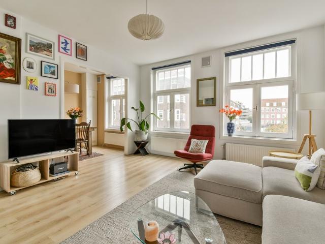 Appartement te huur in Zuid, Amsterdam