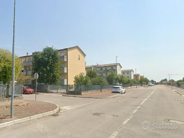 Appartamento in affitto a Legnago, Verona