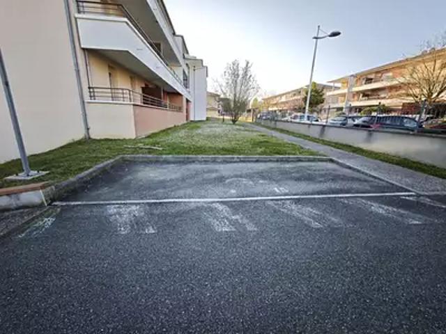Garage vente à Toulouse, Léguevin