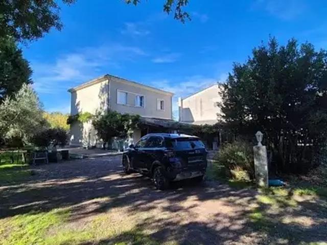 Maison vente à Rochefort, L'eguille