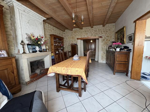 Maison vente à France métropolitaine, L'eguille