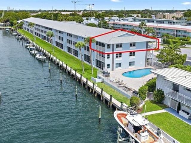 Condo for sale in North Palm Beach
