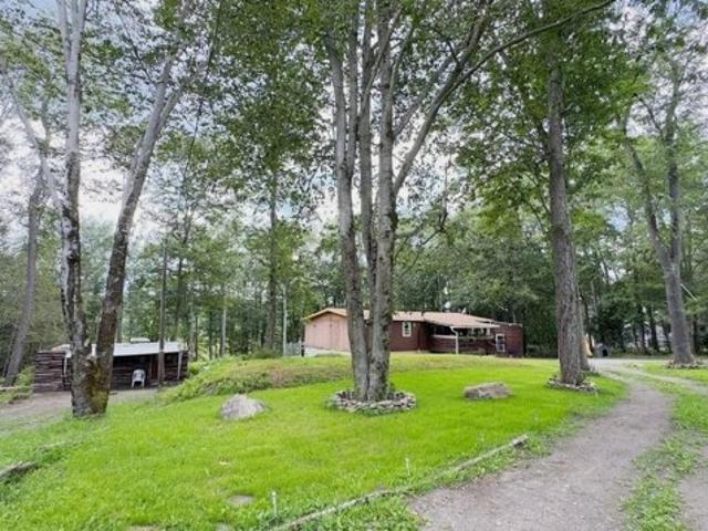 House for sale in Gouldsboro
