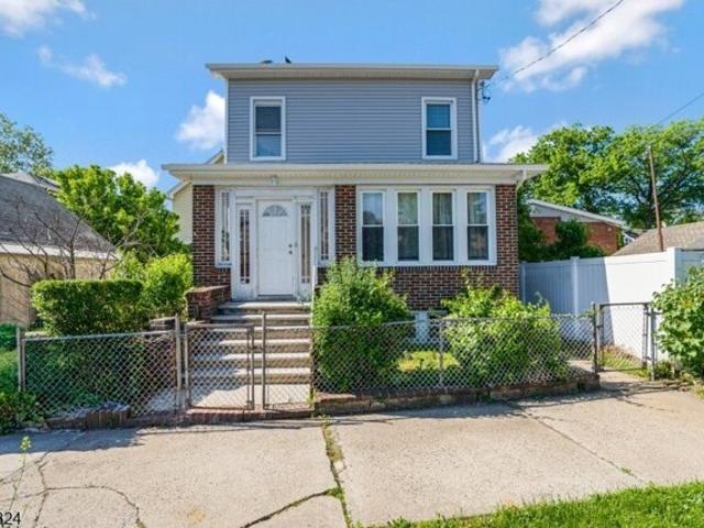 House for sale in Hillside, New Jersey