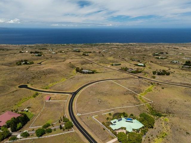 Land for sale in Kamuela, Hawaii