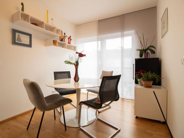 Dachgeschosswohnung kaufen in Wagna, Steiermark