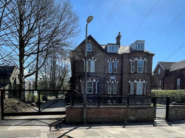 Apartment for rent in Broughton Park, Salford