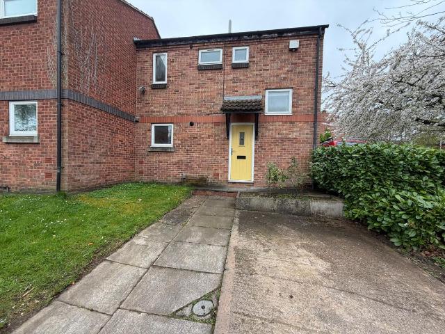 House for rent in Spinney Hills, Old Wharf