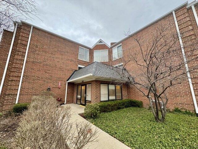 Condo for sale in Elk Grove Village Condo for sale in Elk Grove Village