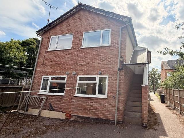 Apartment for rent in Elmfield, Leicestershire