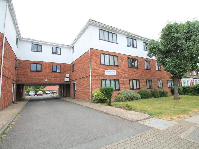Apartment for rent in Barnet Vale, Greater London