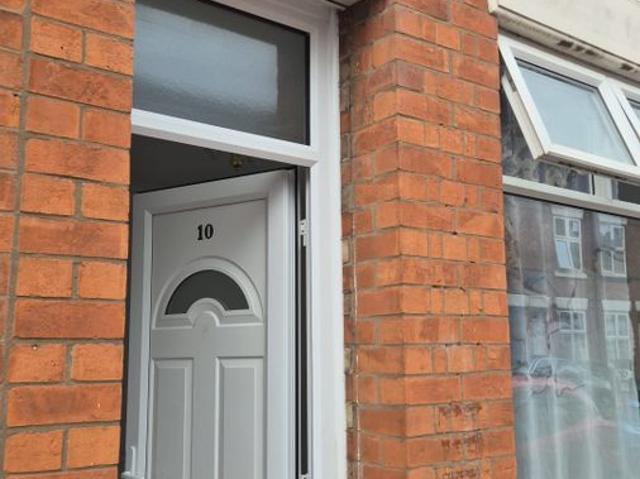 House for rent in Black Friars, Old Wharf